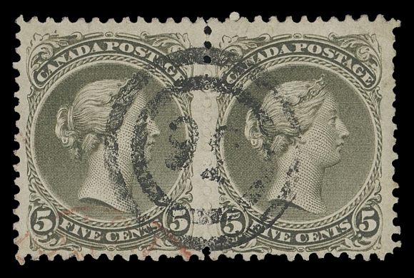 CANADA -  4 LARGE QUEEN  26iv,A visually striking used pair with ideally struck two-ring 